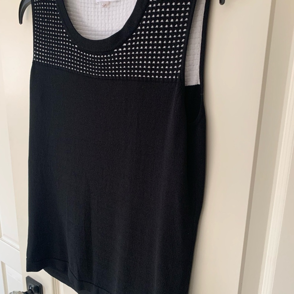Calvin Klein Black Sleeveless Top Size Medium Black - Picture 4 of 4